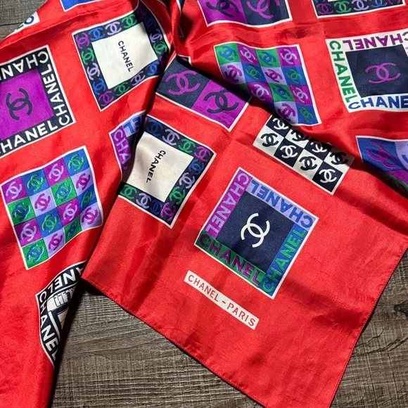 CHANEL Vibrant Red silk Scarf with Multicolor Logo Squares - Picture 7 of 9